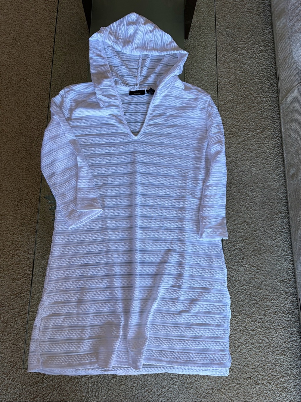 💜 Cover up White with Hood